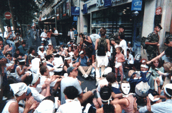 Paris, boulevard St German, " Clinique de l'Odéon " August 22, 1997